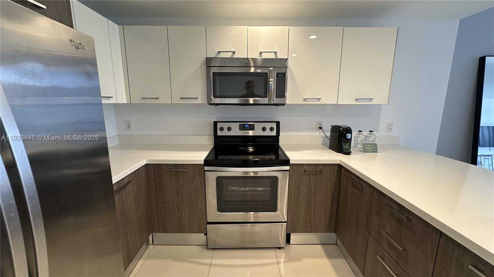 Imagen de Pequeño Objeto