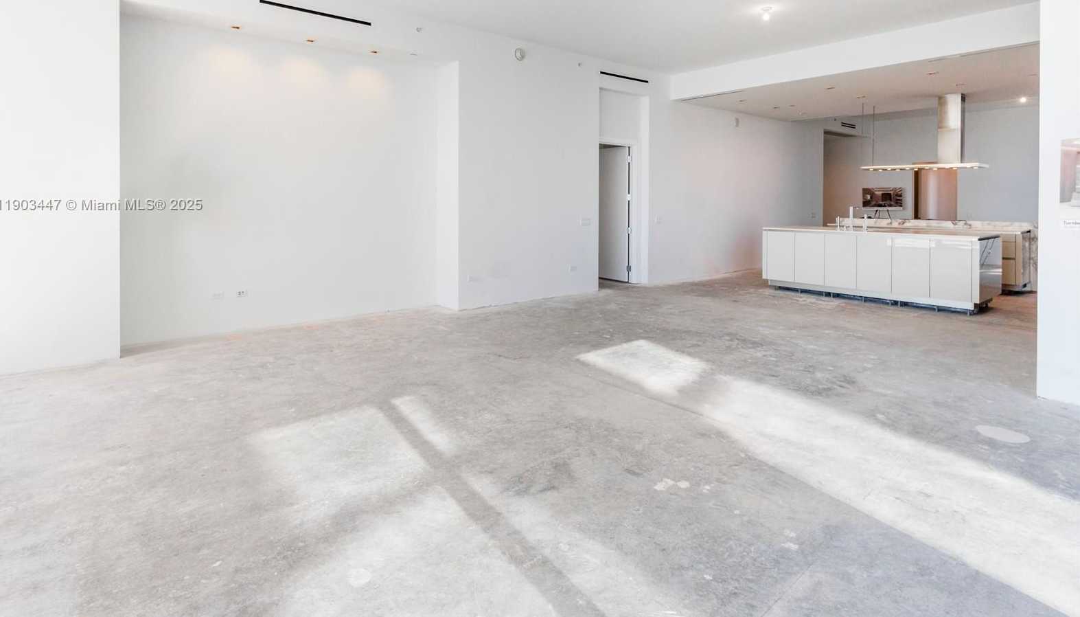 Small Image of 18501 COLLINS AV #1501, Sunny Isles Beach Number 13