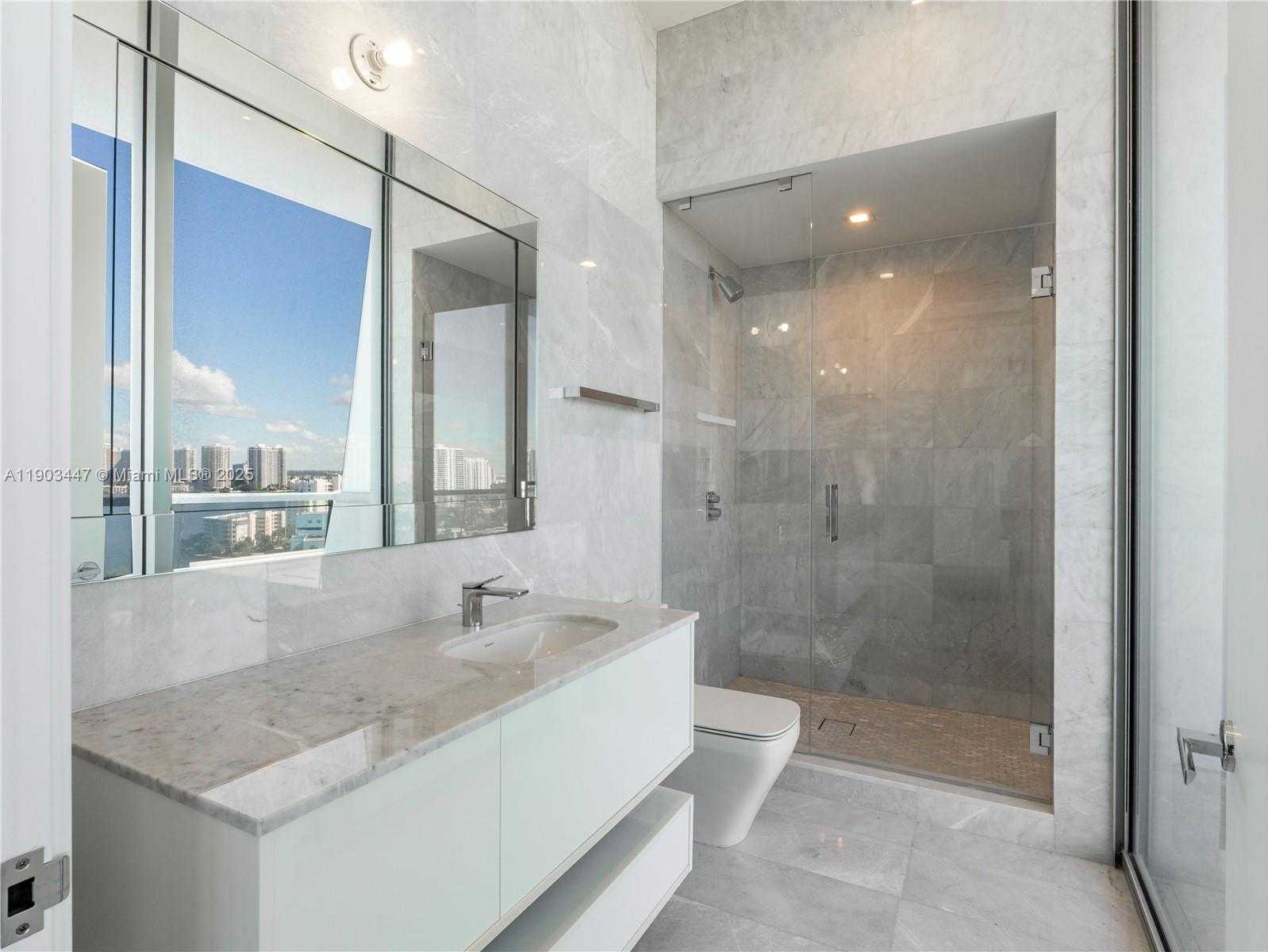 Small Image of 18501 COLLINS AV #1501, Sunny Isles Beach Number 15