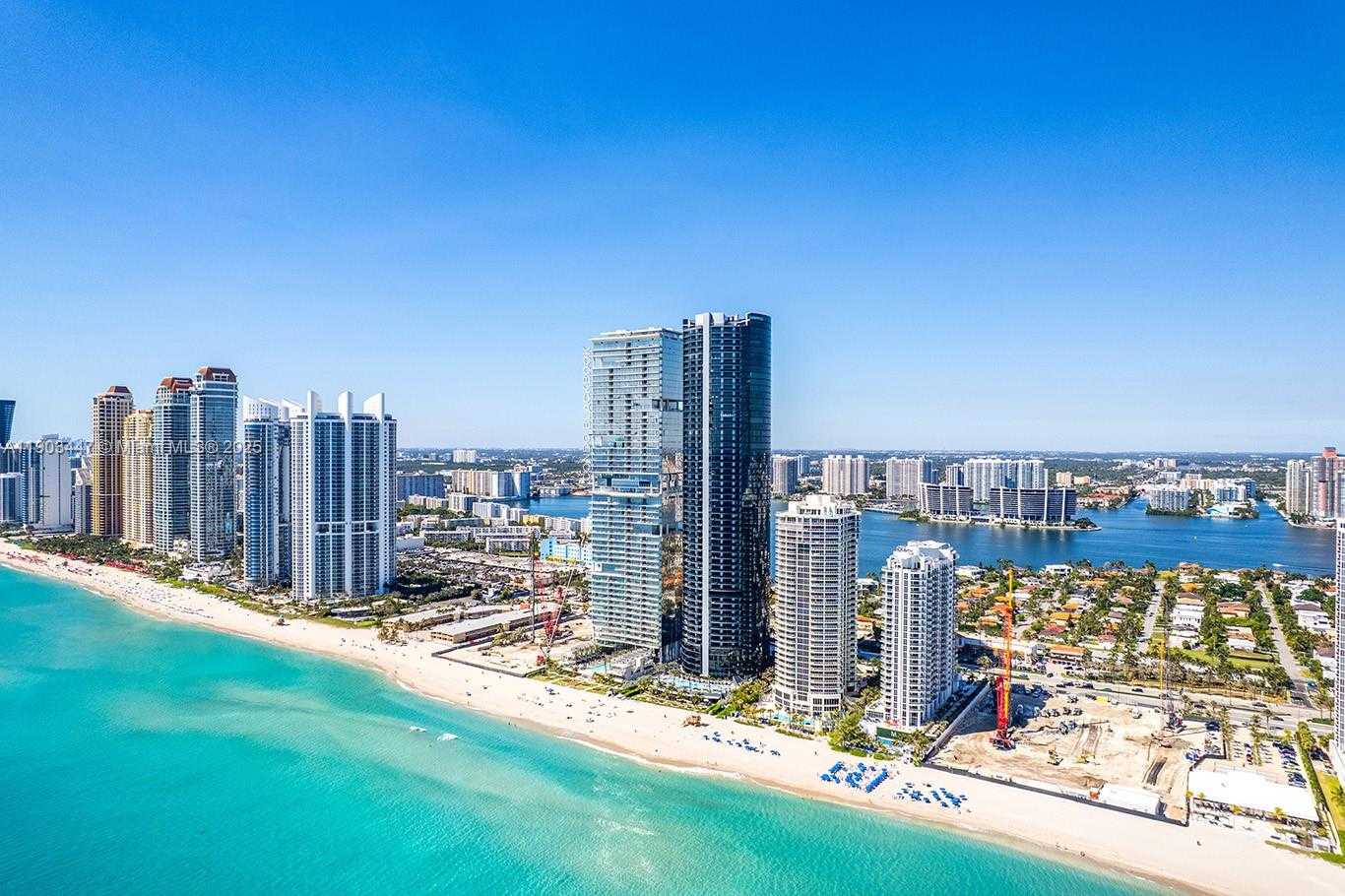 Small Image of 18501 COLLINS AV #1501, Sunny Isles Beach Number 21