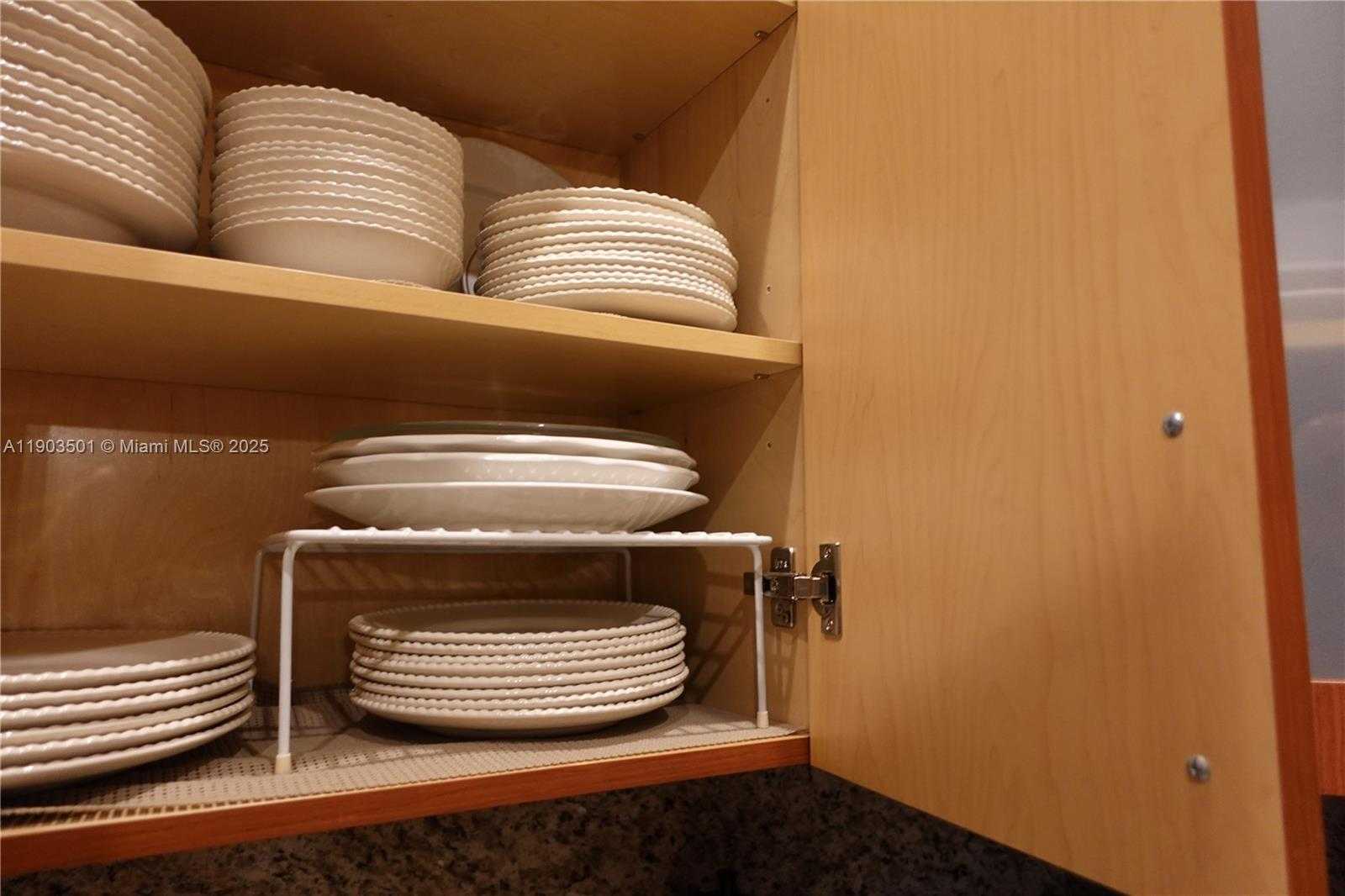 Small Image of 17450 NORTH WEST 66TH CT, Hialeah Number 19