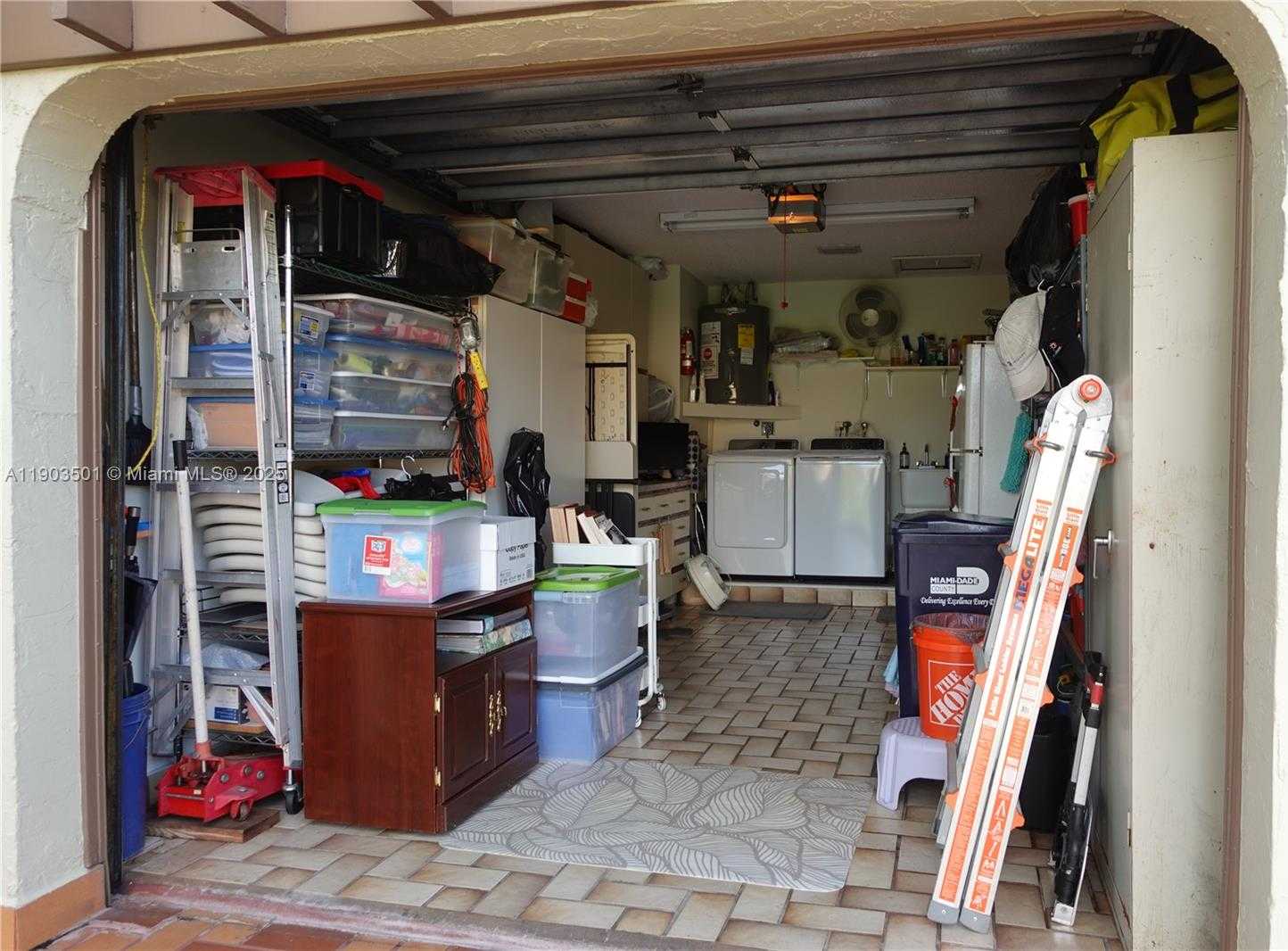 Small Image of 17450 NORTH WEST 66TH CT, Hialeah Number 45