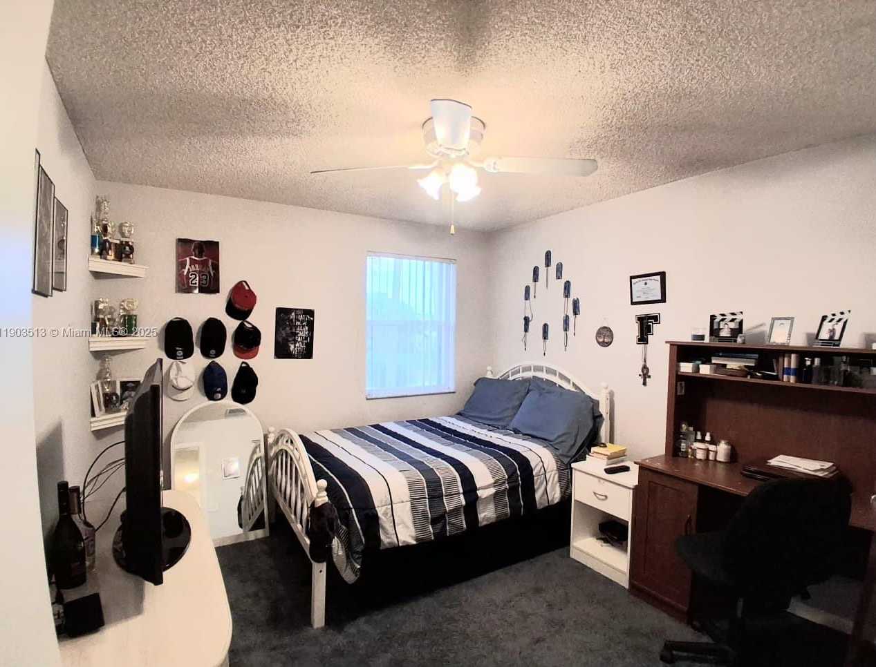 Small Image of 10830 NORTH WEST 8TH ST, Pembroke Pines Number 36