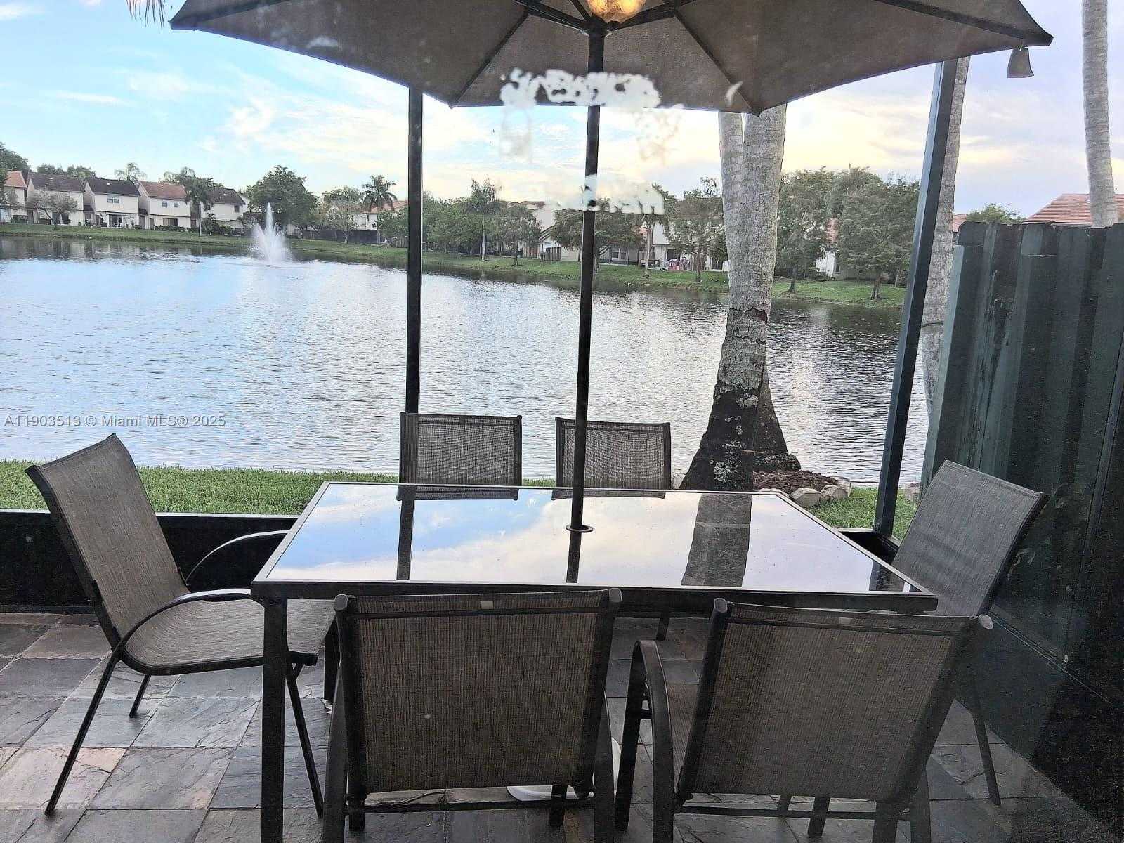 Small Image of 10830 NORTH WEST 8TH ST, Pembroke Pines Number 44