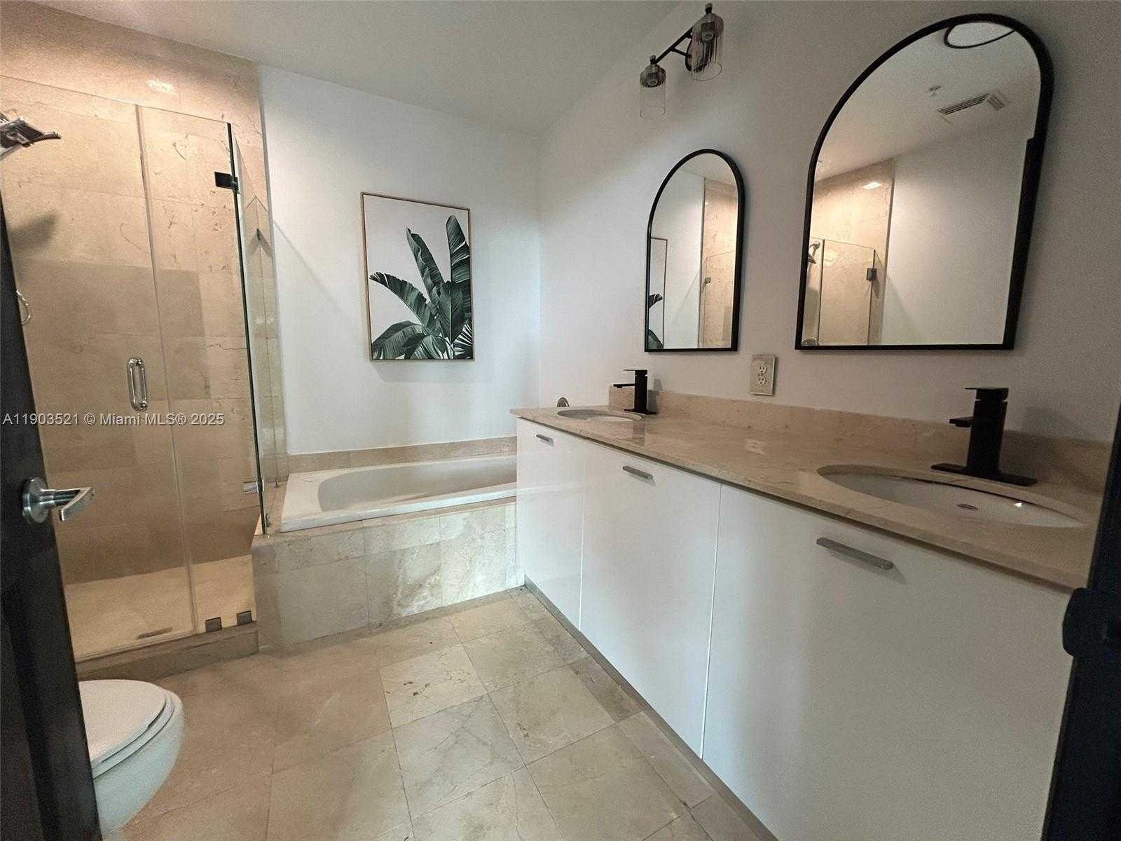 Imagen de Pequeño Objeto