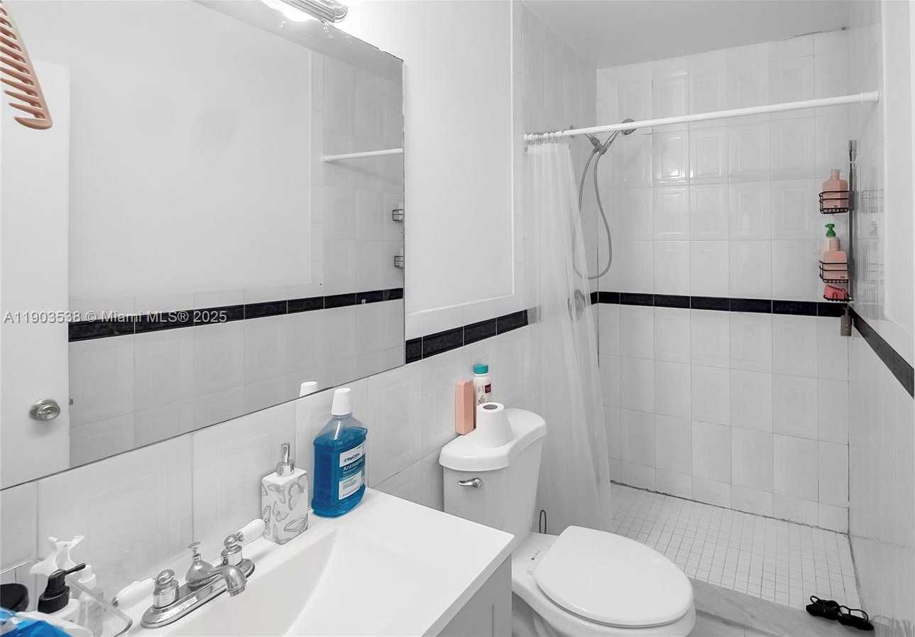 Small Image of 4200 NORTH WEST 3RD CT #241, Plantation Number 19