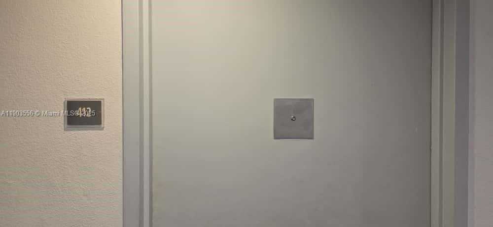 Small Image of 1200 WEST AVE #412, Miami Beach Number 22