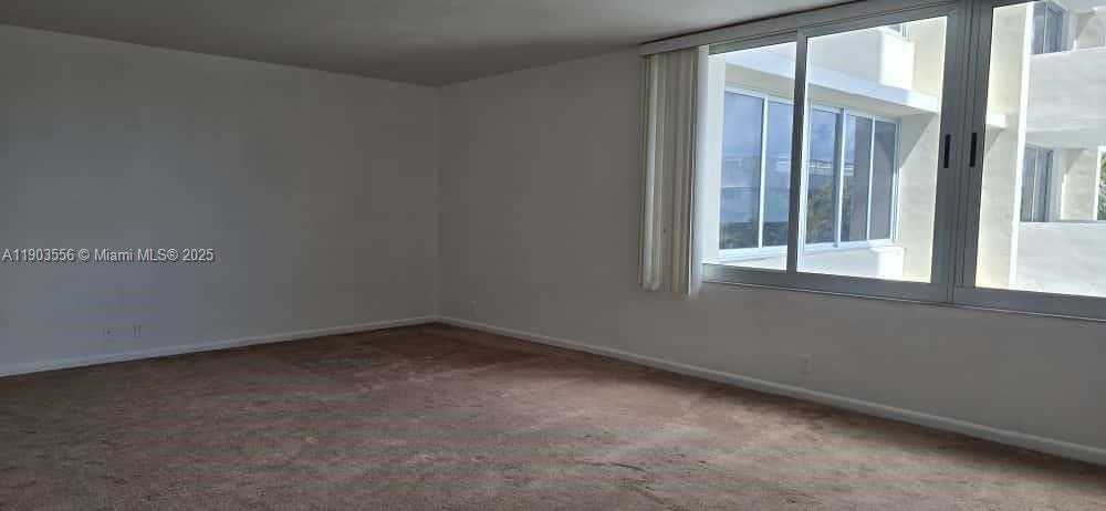 Small Image of 1200 WEST AVE #412, Miami Beach Number 25