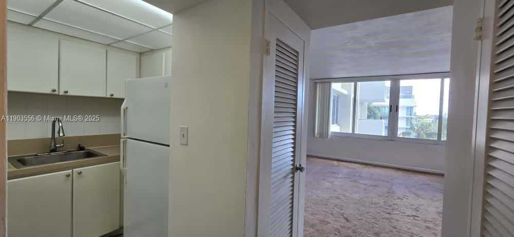 Small Image of 1200 WEST AVE #412, Miami Beach Number 28