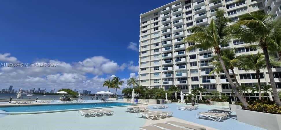 Small Image of 1200 WEST AVE #412, Miami Beach Number 6