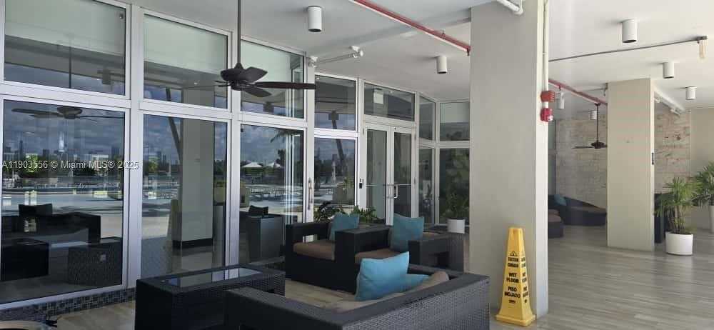 Small Image of 1200 WEST AVE #412, Miami Beach Number 9