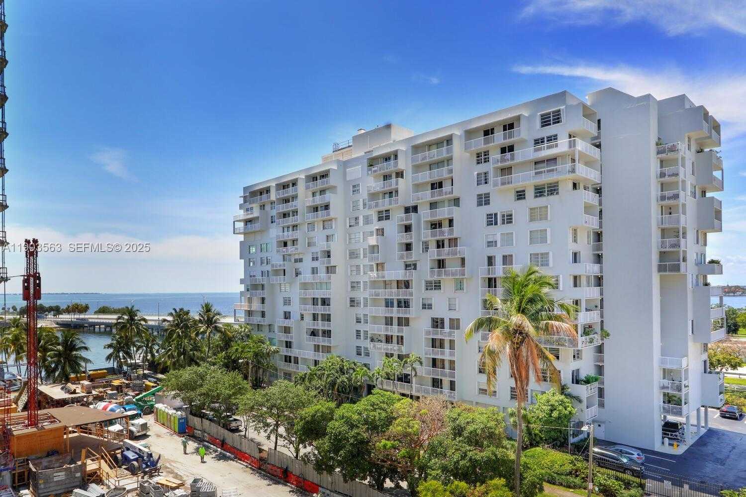 Small Image of 145 SOUTH EAST 25TH RD #702, Miami Number 11