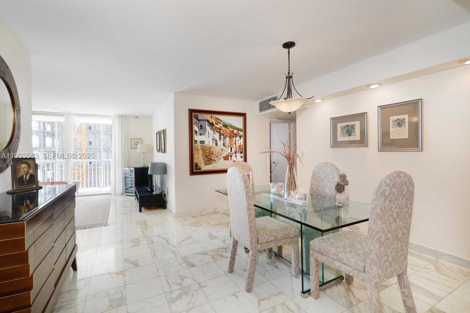 Small Image of 145 SOUTH EAST 25TH RD #702, Miami Number 4