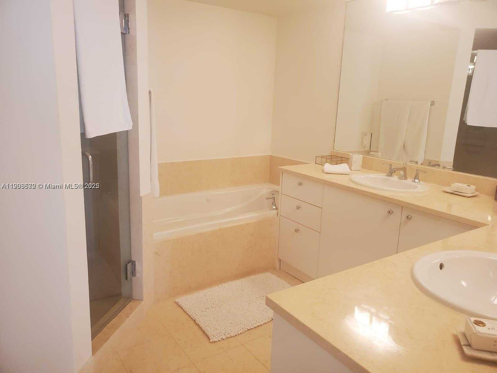 Small Image of 19900 EAST COUNTRY CLUB DR #607, Aventura Number 10