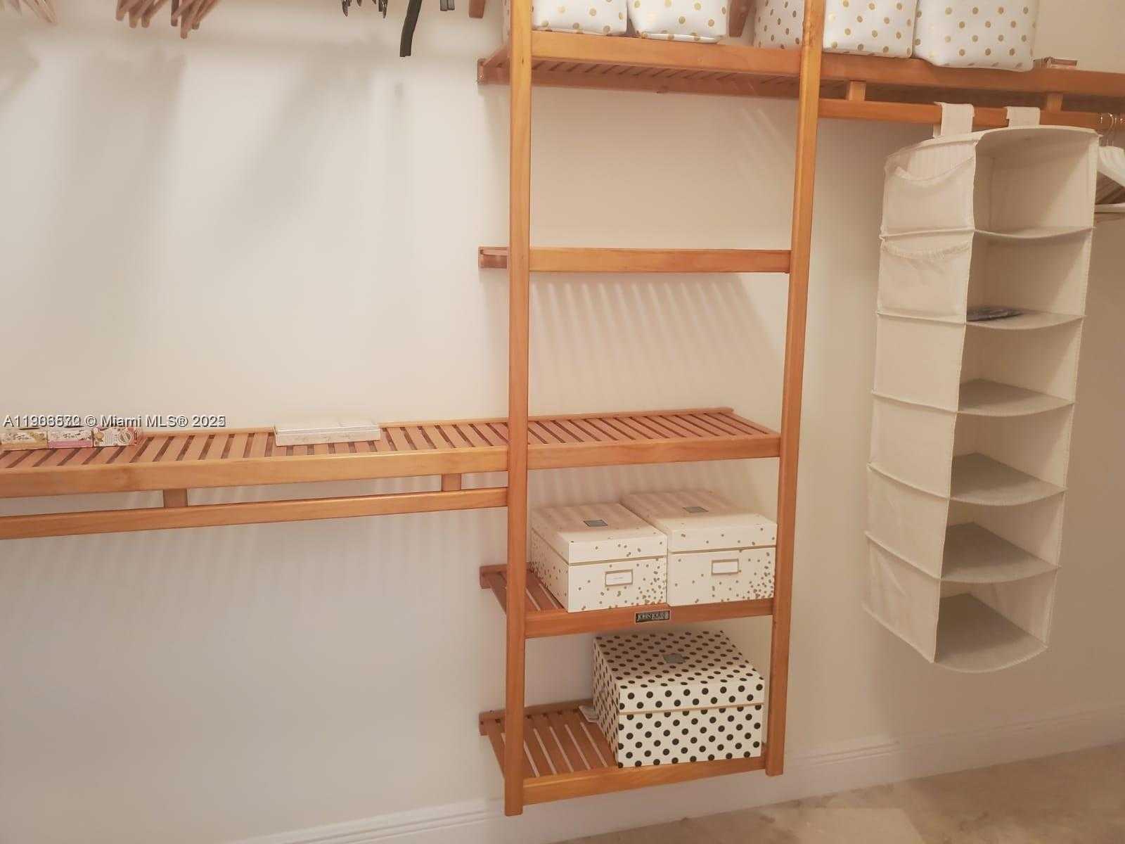 Small Image of 19900 EAST COUNTRY CLUB DR #607, Aventura Number 13