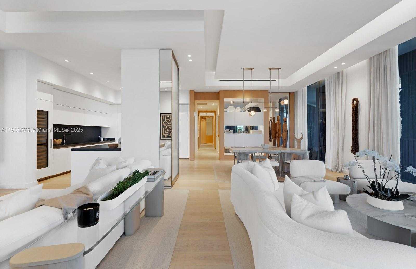 Small Image of 6800 FISHER ISLAND DR #6811, Miami Beach Number 12