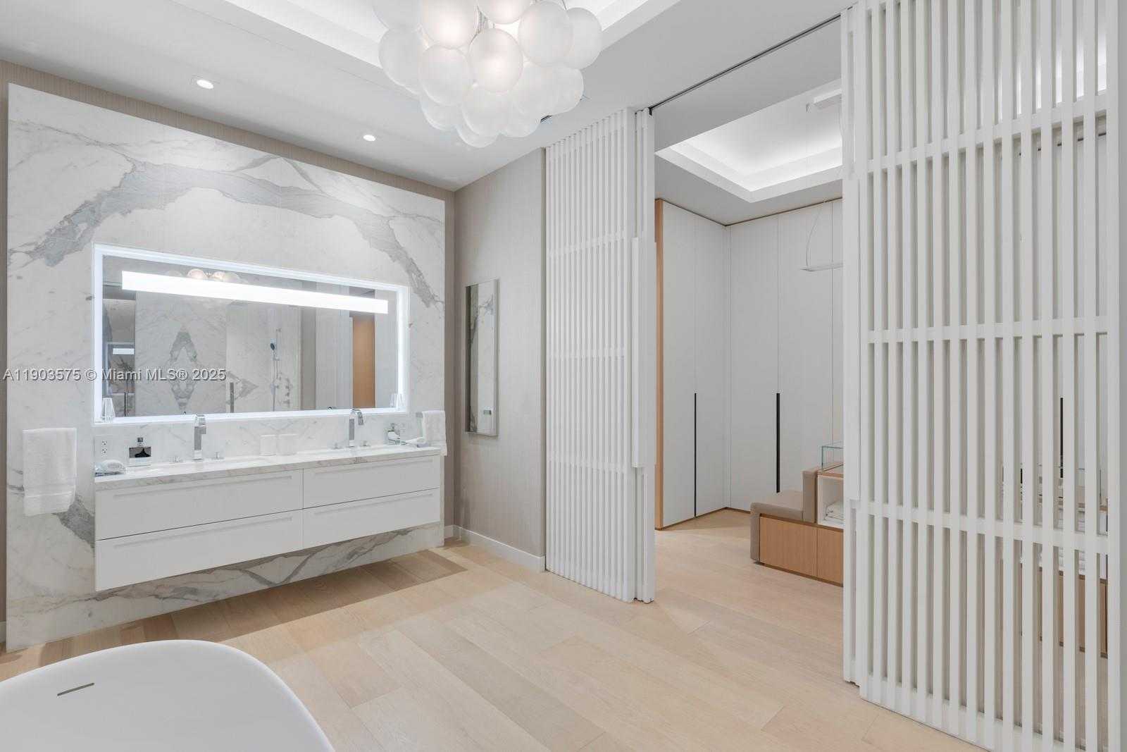 Small Image of 6800 FISHER ISLAND DR #6811, Miami Beach Number 22