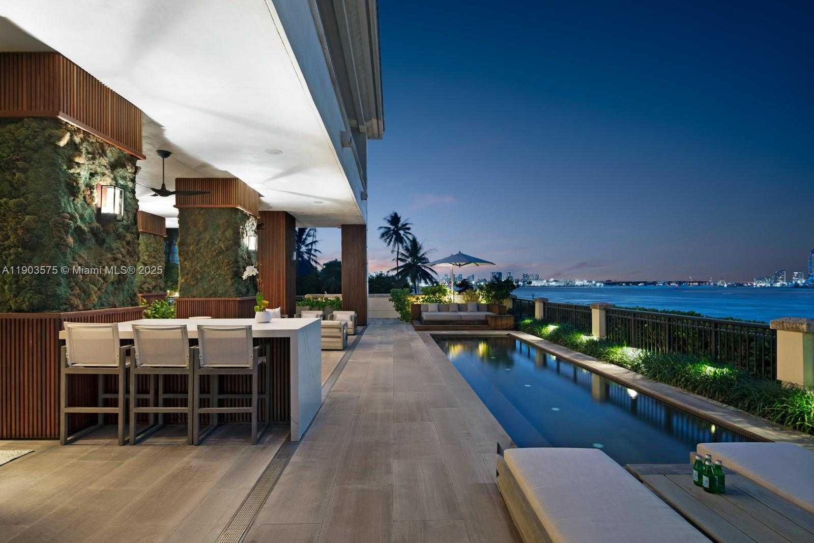 Small Image of 6800 FISHER ISLAND DR #6811, Miami Beach Number 38