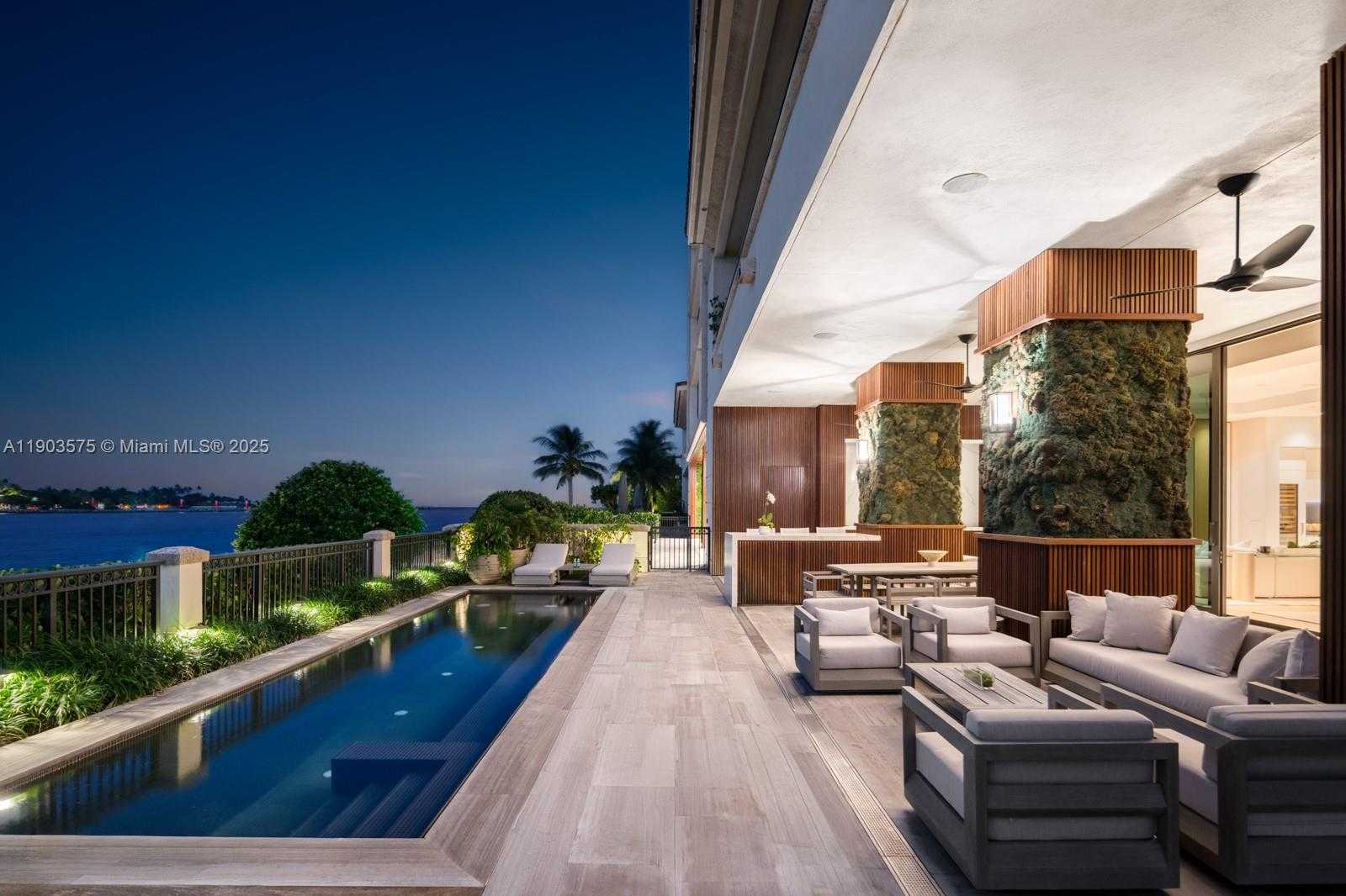 Small Image of 6800 FISHER ISLAND DR #6811, Miami Beach Number 43