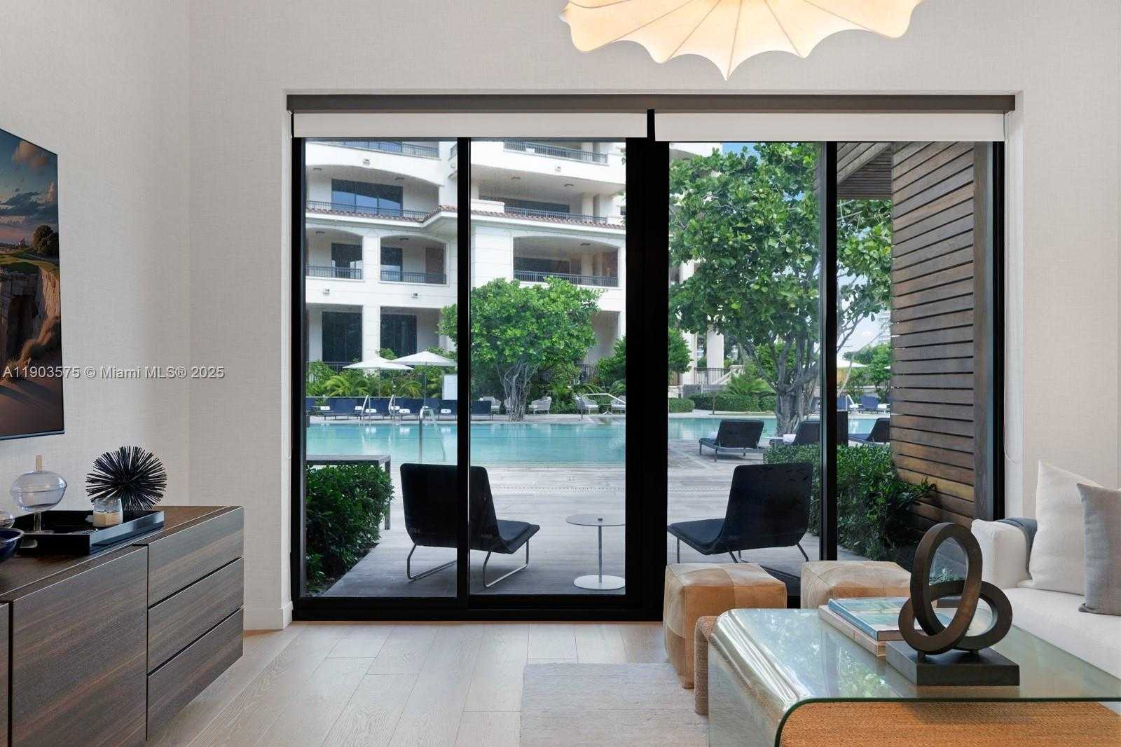 Small Image of 6800 FISHER ISLAND DR #6811, Miami Beach Number 47