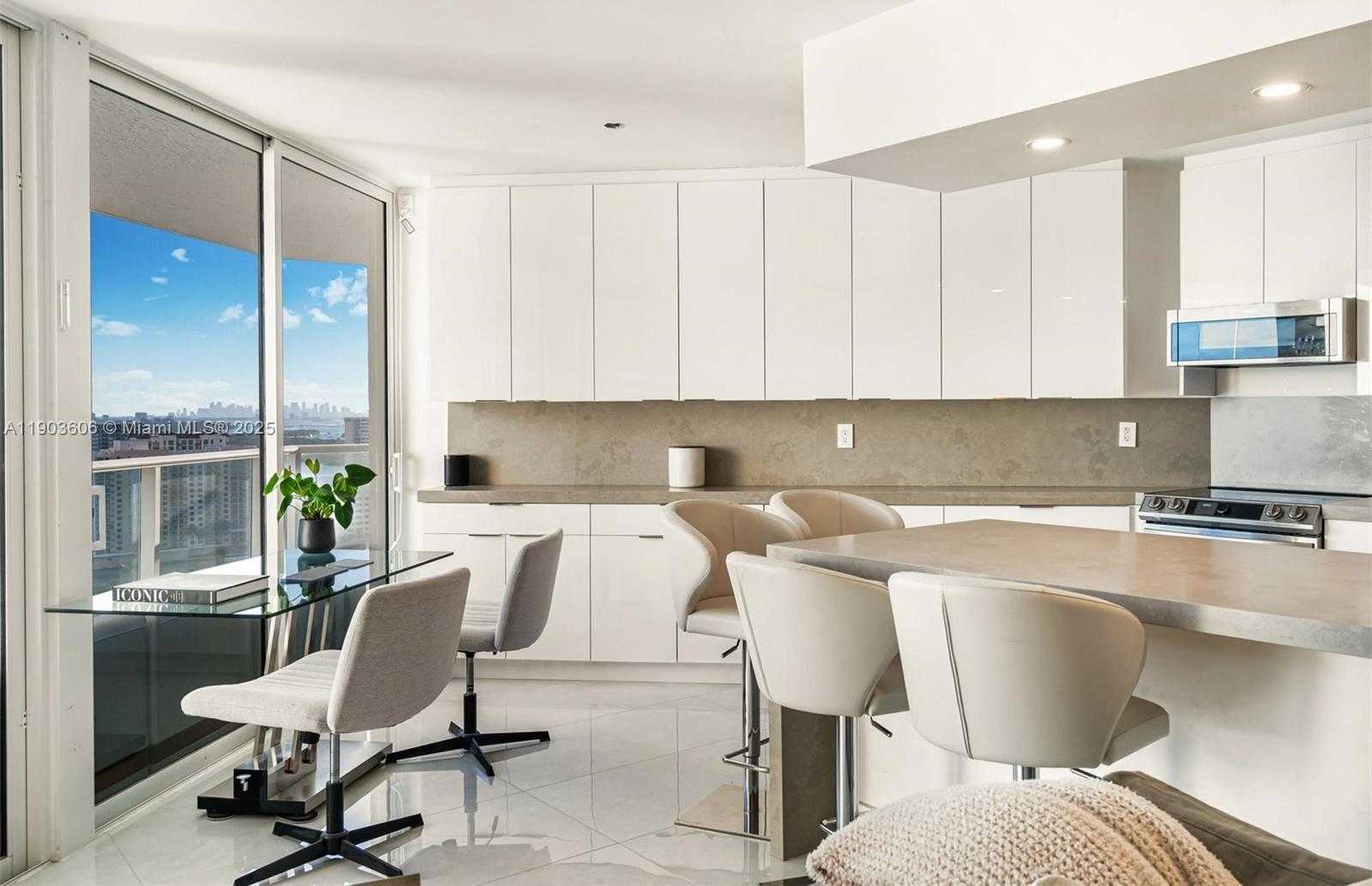 Small Image of 16485 COLLINS AVE #2438, Sunny Isles Beach Number 21