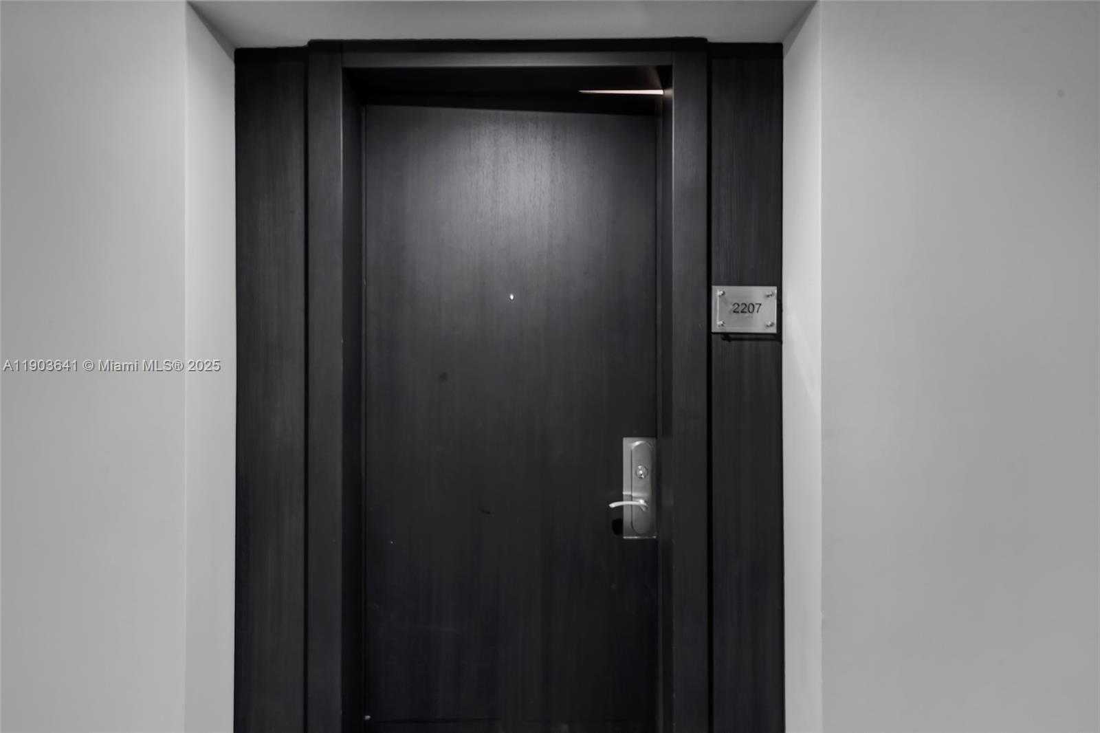 Small Image of 1800 SOUTH OCEAN DR #2207, Hallandale Beach Number 20