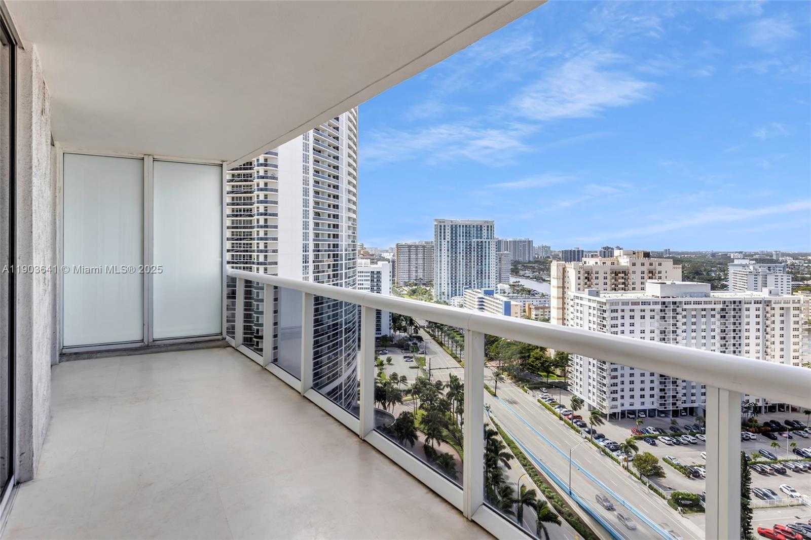 Small Image of 1800 SOUTH OCEAN DR #2207, Hallandale Beach Number 37