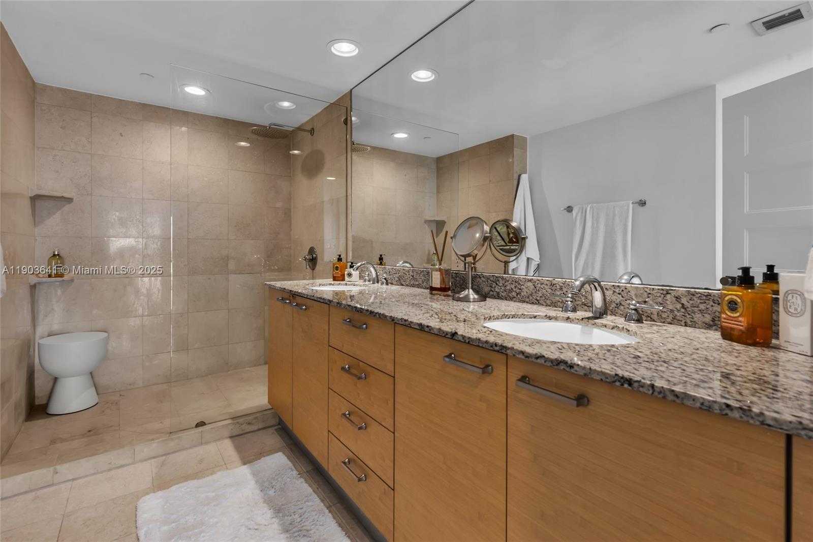 Small Image of 1800 SOUTH OCEAN DR #2207, Hallandale Beach Number 44