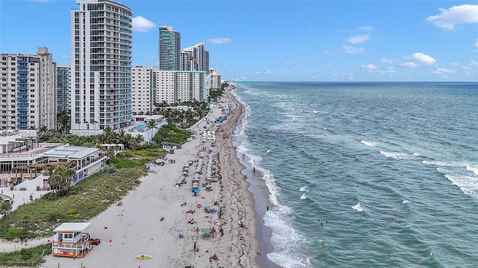 Small Image of 1800 SOUTH OCEAN DR #2207, Hallandale Beach Number 5