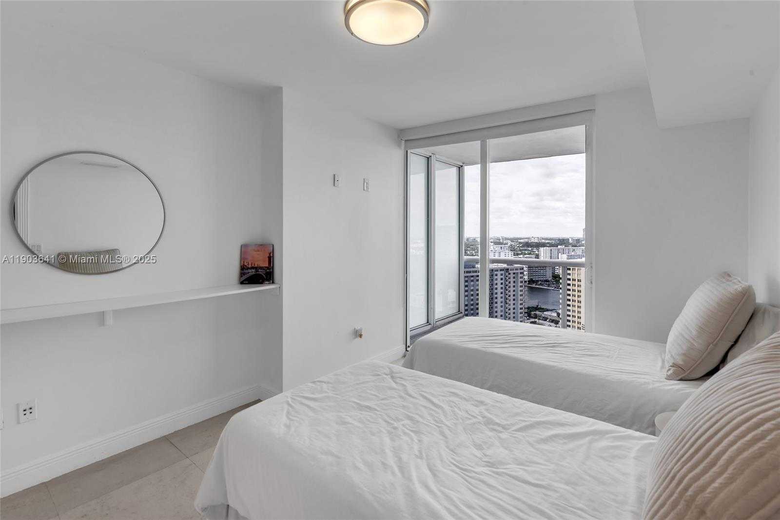 Small Image of 1800 SOUTH OCEAN DR #2207, Hallandale Beach Number 55