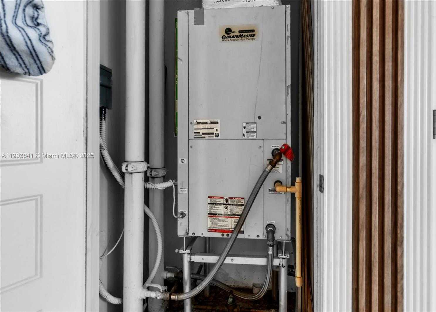 Small Image of 1800 SOUTH OCEAN DR #2207, Hallandale Beach Number 60