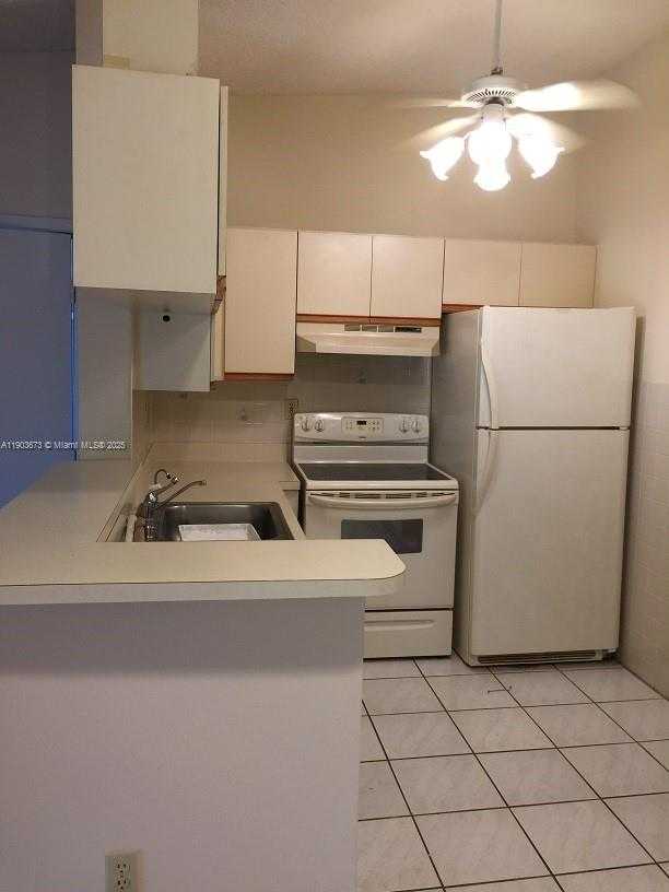 Small Image of 9719 HAMMOCKS BLVD #208J, Miami Number 2