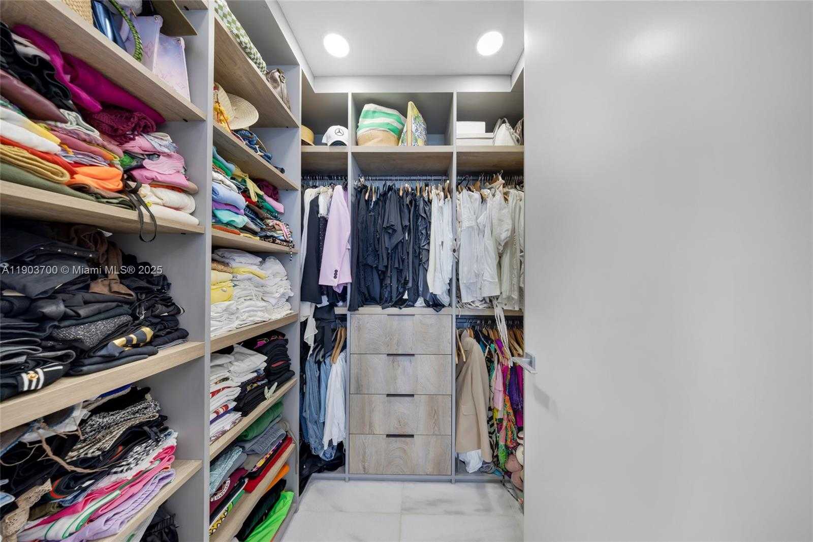 Small Image of 700 NORTH EAST 26TH TER #2202, Miami Number 33