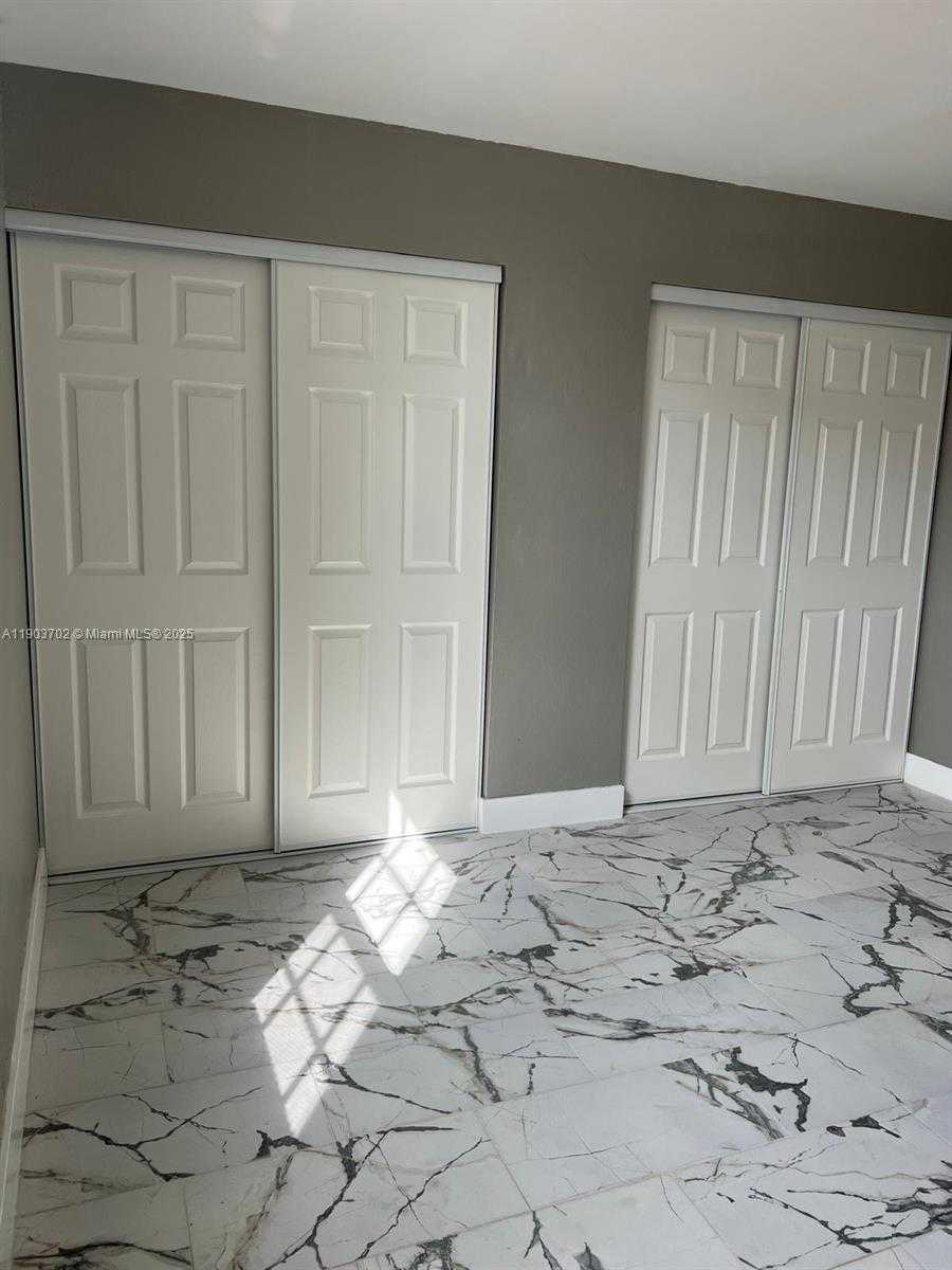 Small Image of 3551 SOUTH WEST 9TH TER #104, Miami Number 20