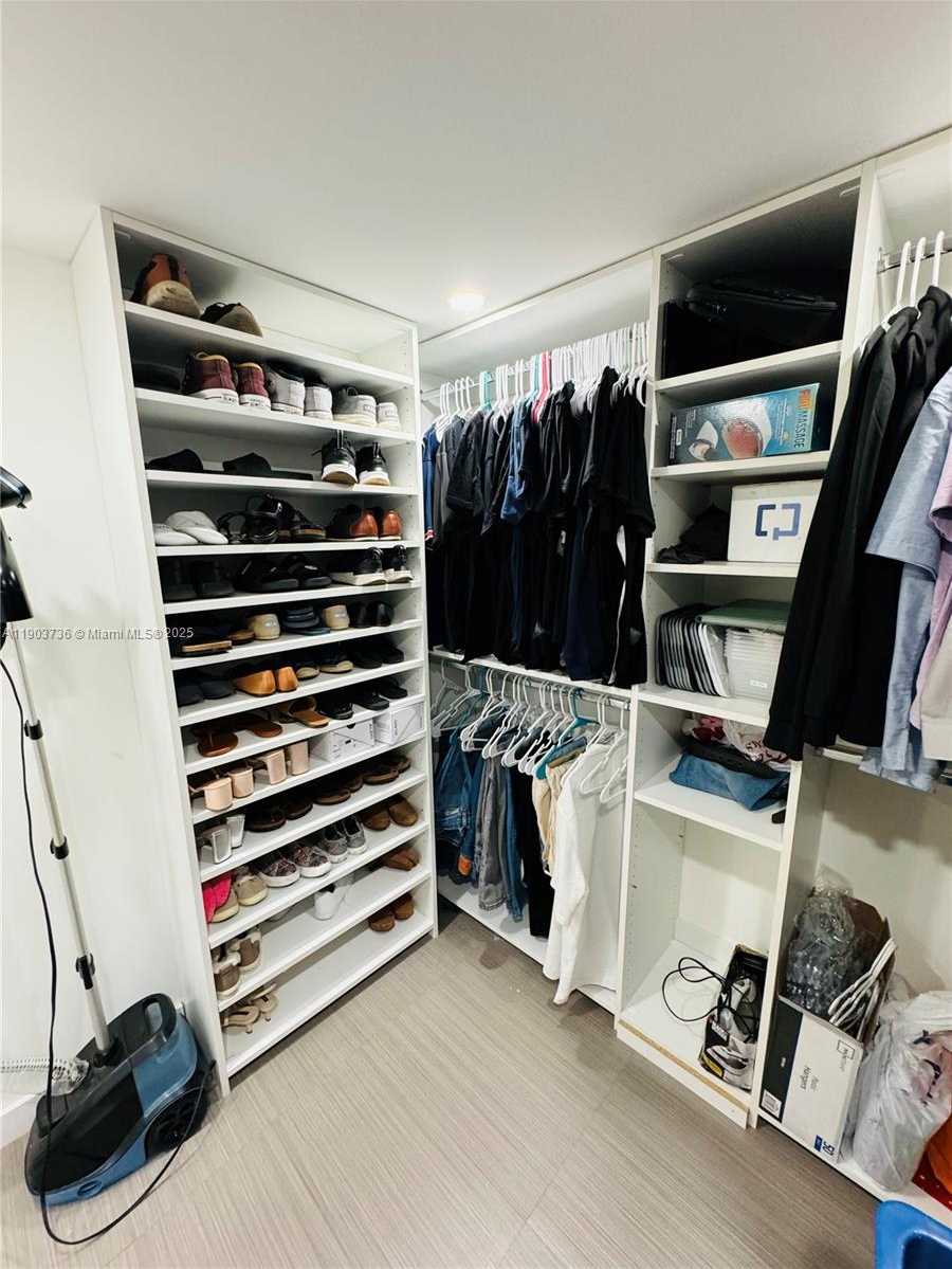 Small Image of 1555 WEST 44TH PL #214D, Hialeah Number 18