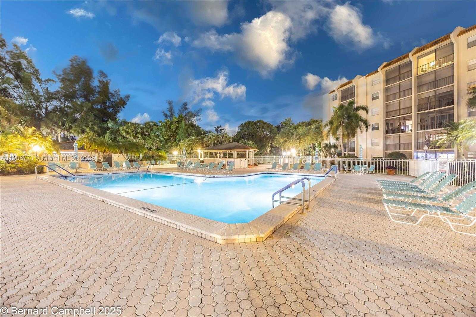 Small Image of 3910 INVERRARY BLVD #406-B, Lauderhill Number 27