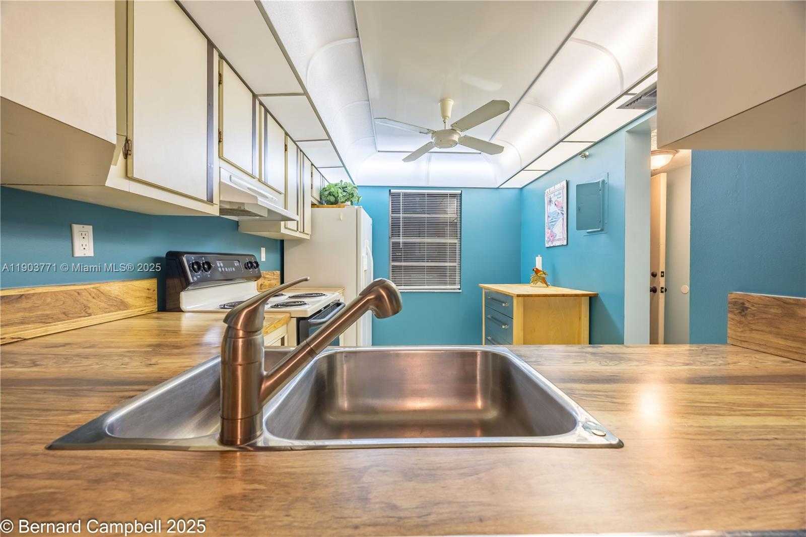 Small Image of 3910 INVERRARY BLVD #406-B, Lauderhill Number 3