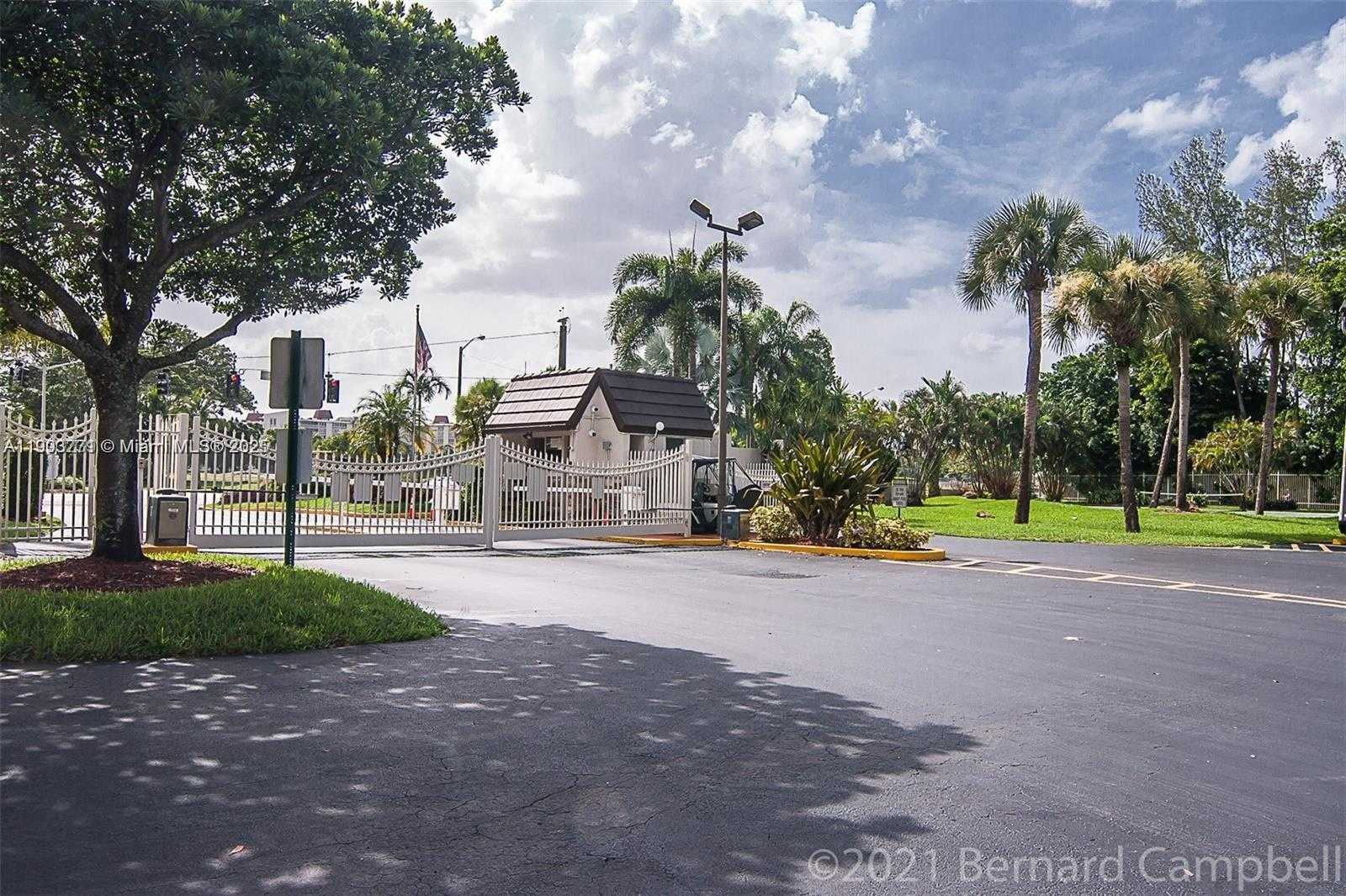 Small Image of 3910 INVERRARY BLVD #406-B, Lauderhill Number 31