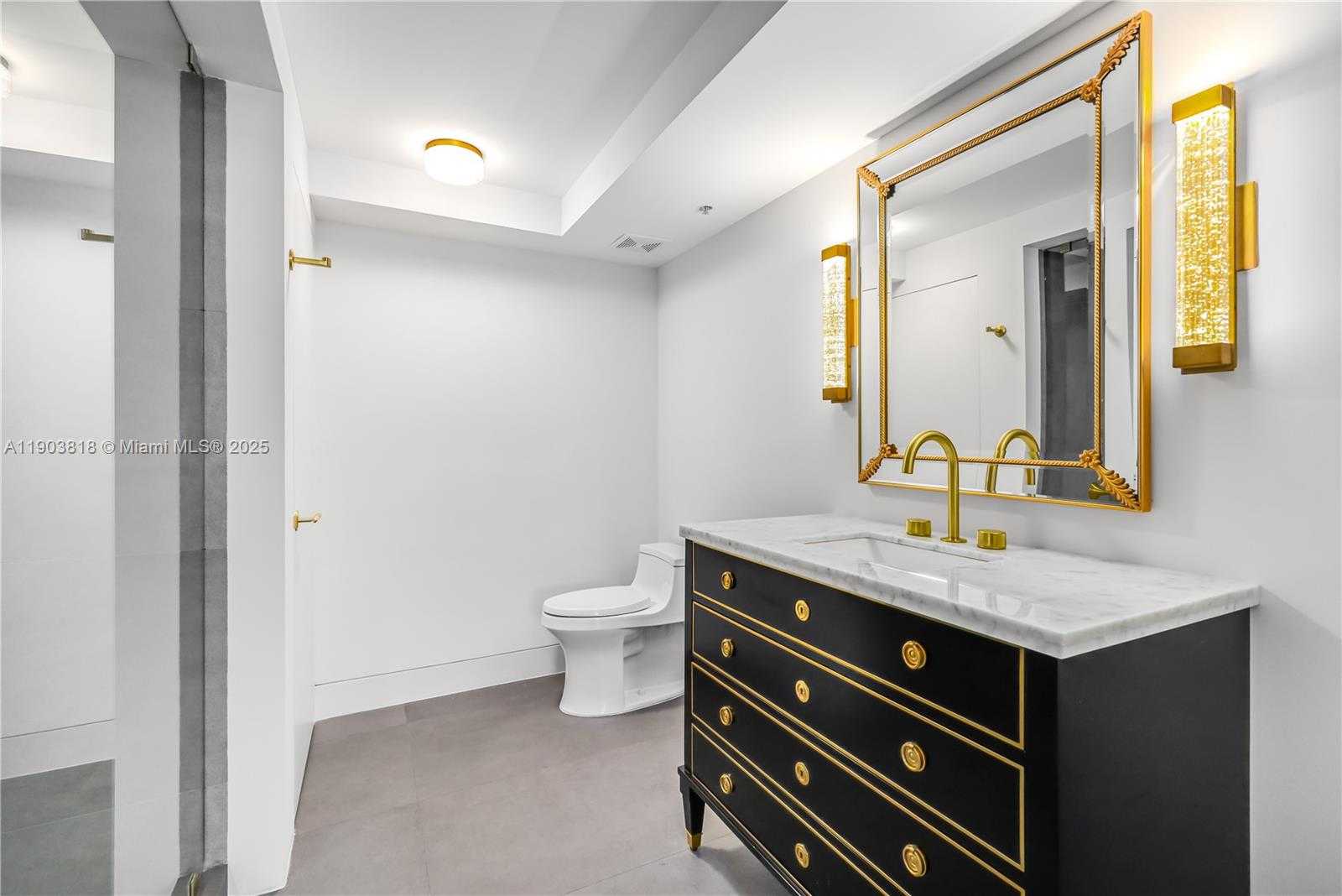 Small Image of 1800 SUNSET HARBOUR DR #2105, Miami Beach Number 22