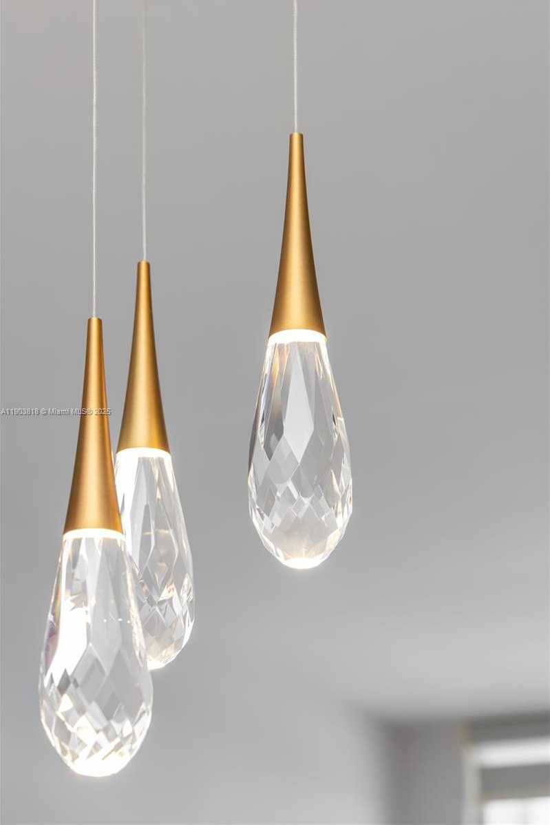 Small Image of 1800 SUNSET HARBOUR DR #2105, Miami Beach Number 28