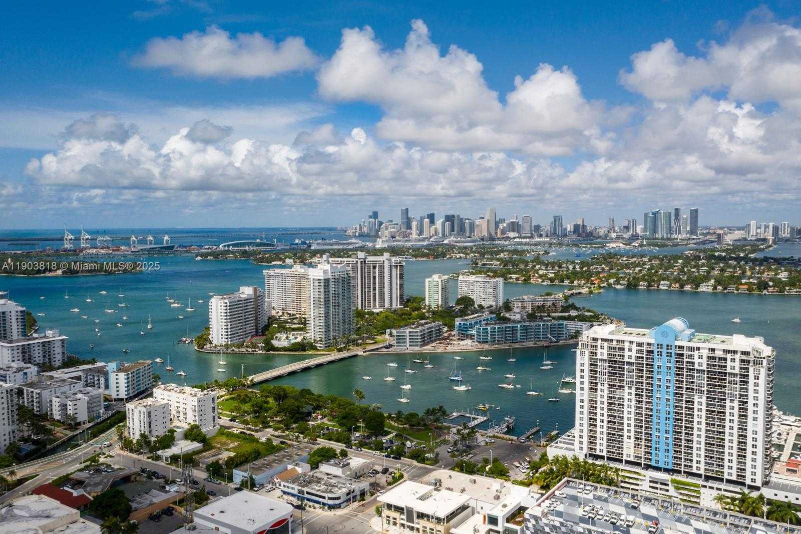 Small Image of 1800 SUNSET HARBOUR DR #2105, Miami Beach Number 51