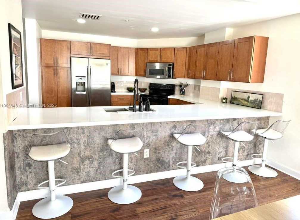 Small Image of 8390 SOUTH WEST 72ND AVE #519, Miami Number 2