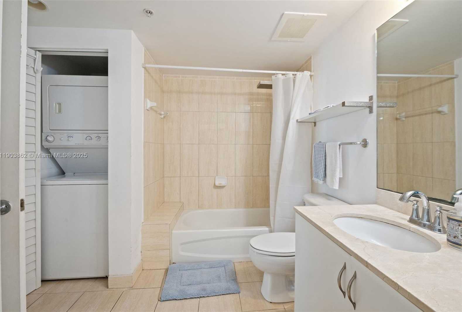 Small Image of 1750 NORTH BAYSHORE DR #1705, Miami Number 21