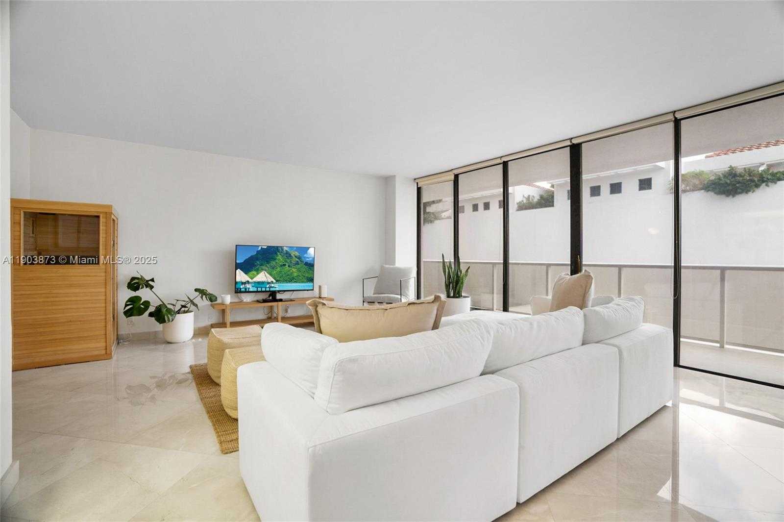 Small Image of 20281 EAST COUNTRY CLUB DR #M1, Aventura Number 17