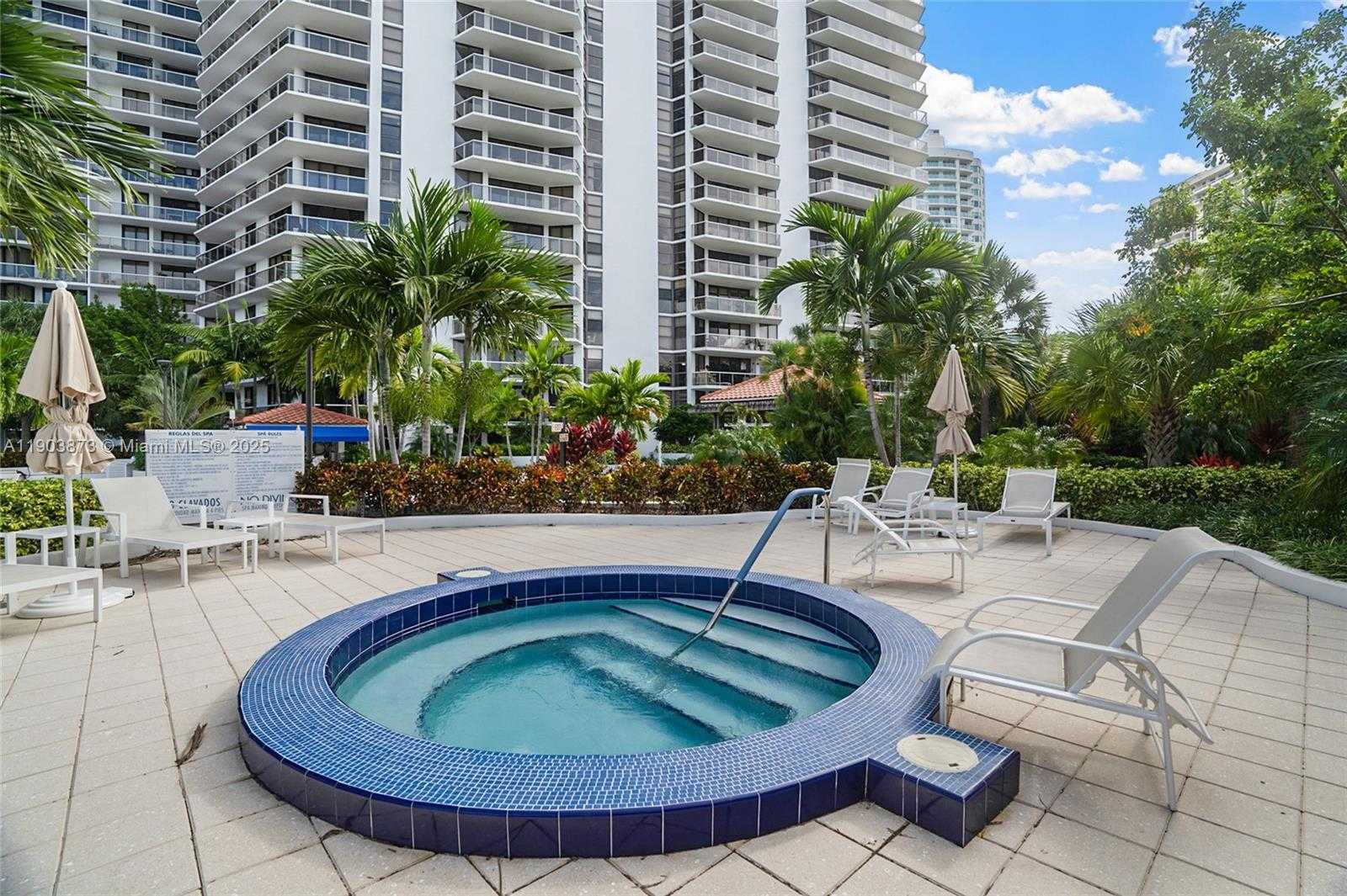 Small Image of 20281 EAST COUNTRY CLUB DR #M1, Aventura Number 43