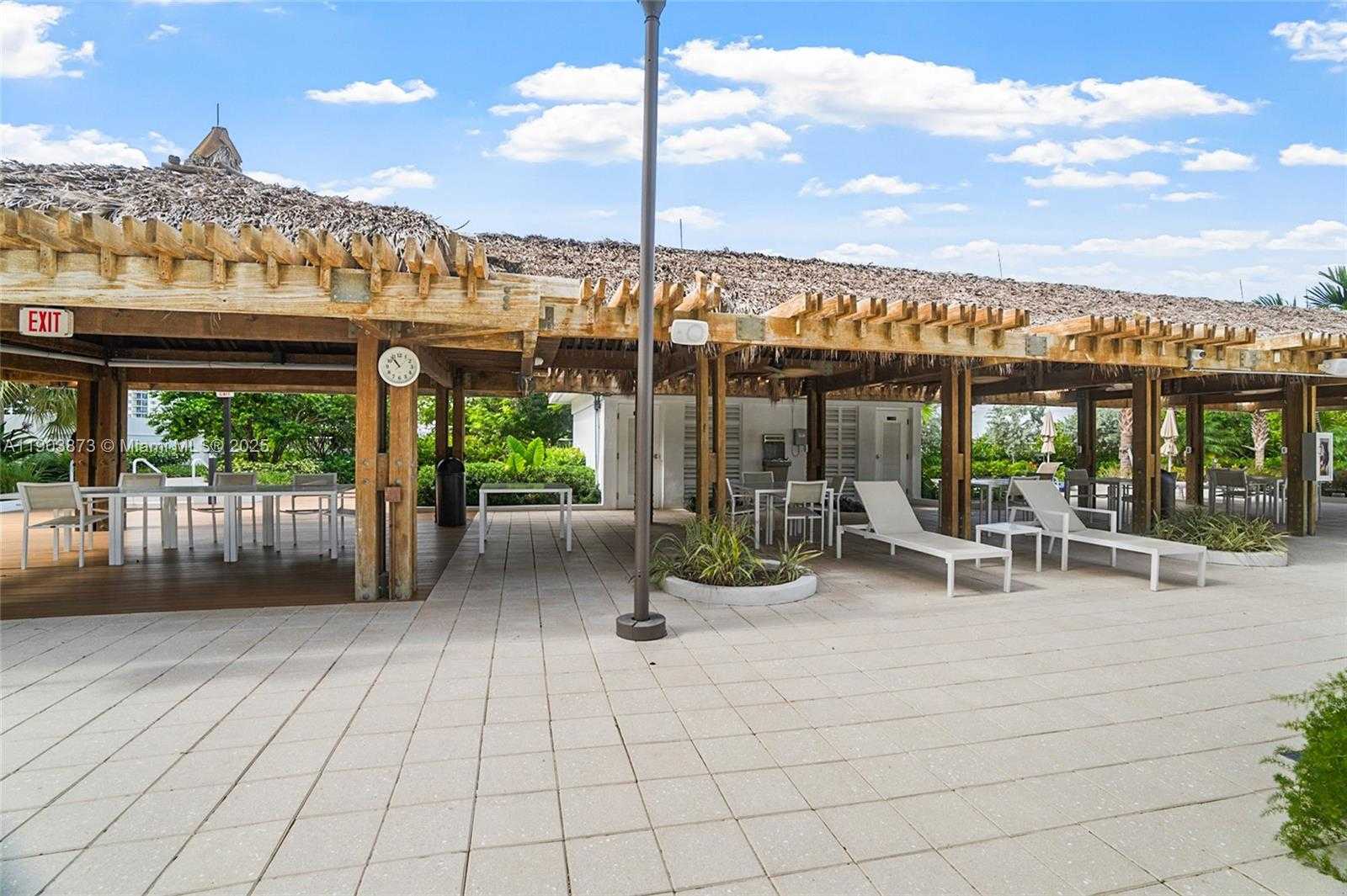 Small Image of 20281 EAST COUNTRY CLUB DR #M1, Aventura Number 44