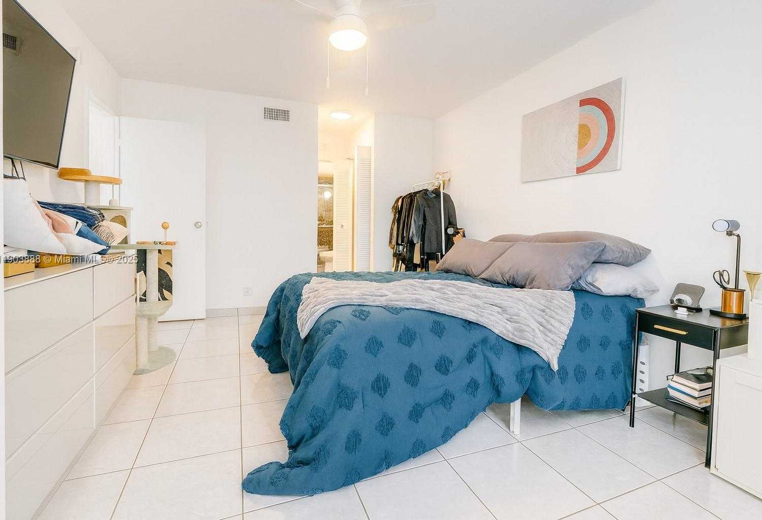 Small Image of 2821 NORTH MIAMI BEACH BLVD #5O, North Miami Beach Number 12