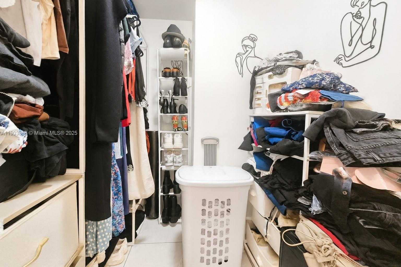 Small Image of 2821 NORTH MIAMI BEACH BLVD #5O, North Miami Beach Number 14