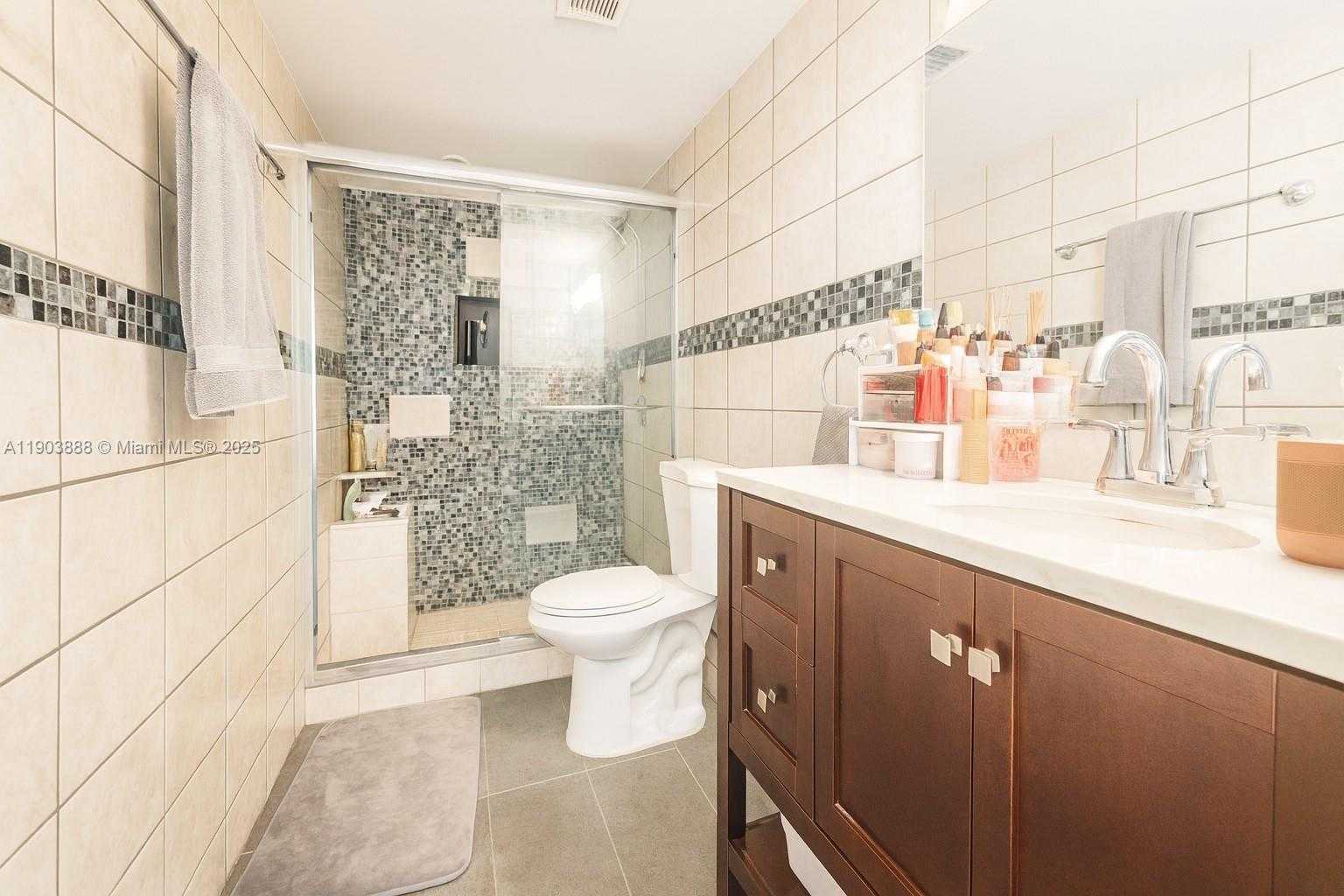 Small Image of 2821 NORTH MIAMI BEACH BLVD #5O, North Miami Beach Number 7