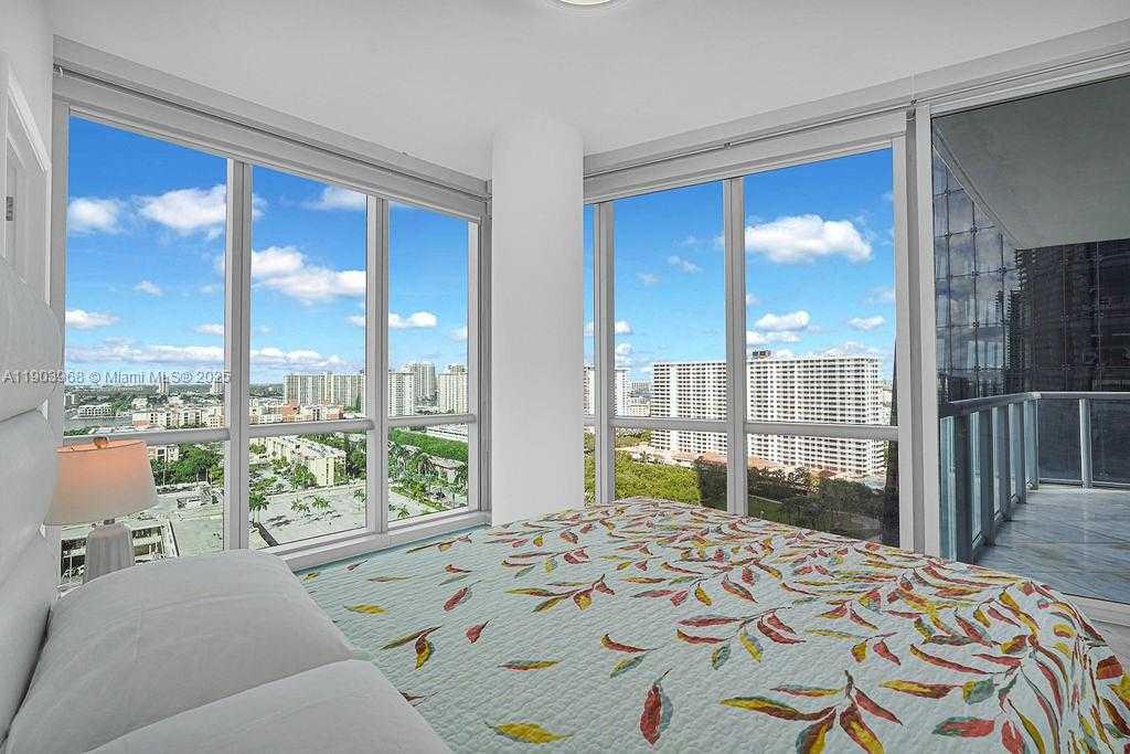 Small Image of 17121 COLLINS AVE #1808, Sunny Isles Beach Number 48